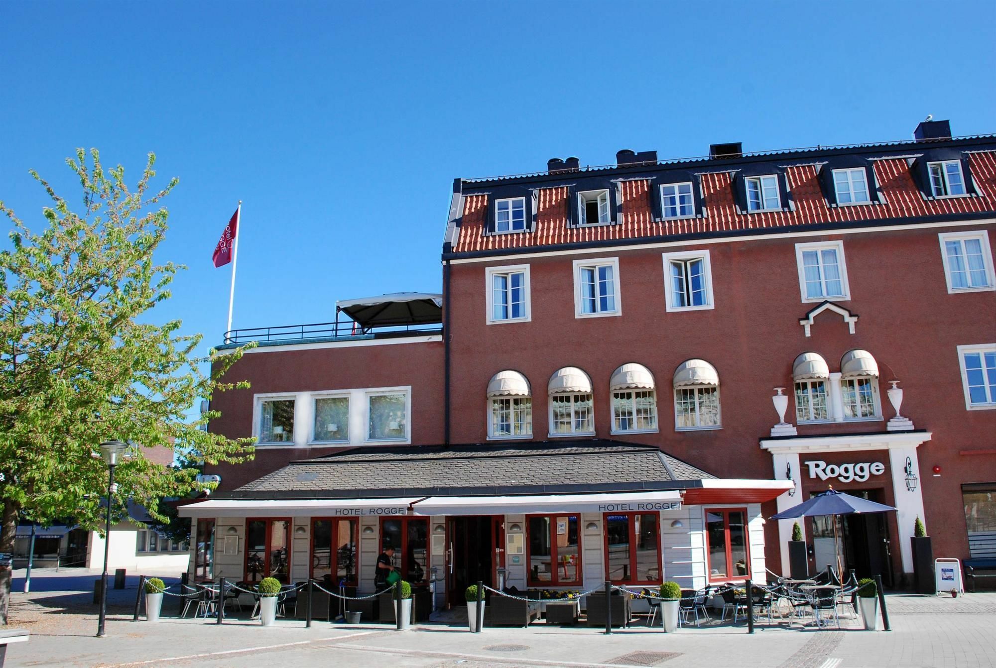 Hotel Bishops Arms Straengnaes Экстерьер фото